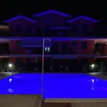Modern With Garden And Pool *