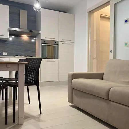 Appartement Modern With Garden And Pool *