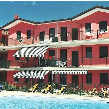 דירה Modern With Garden And Pool רוסולינה מארה
